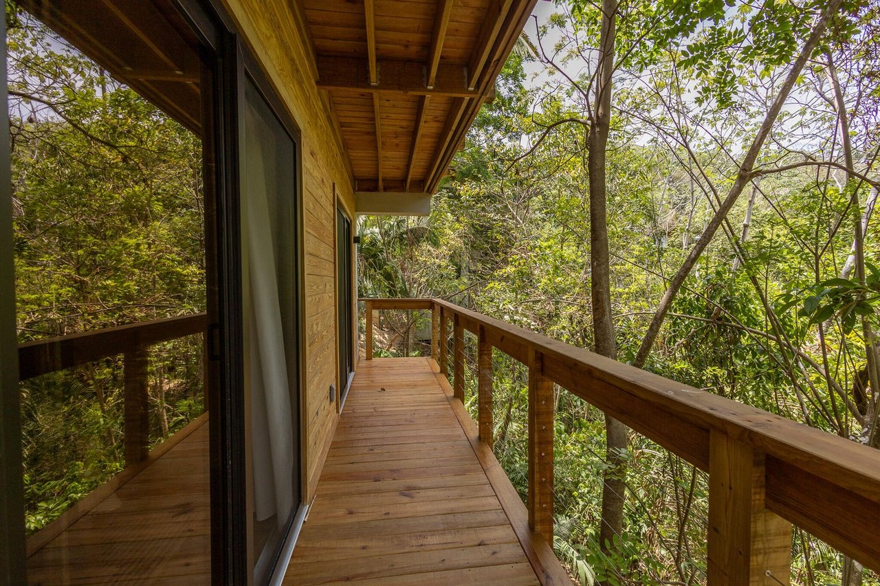 Sea Breeze House on Lot 5D