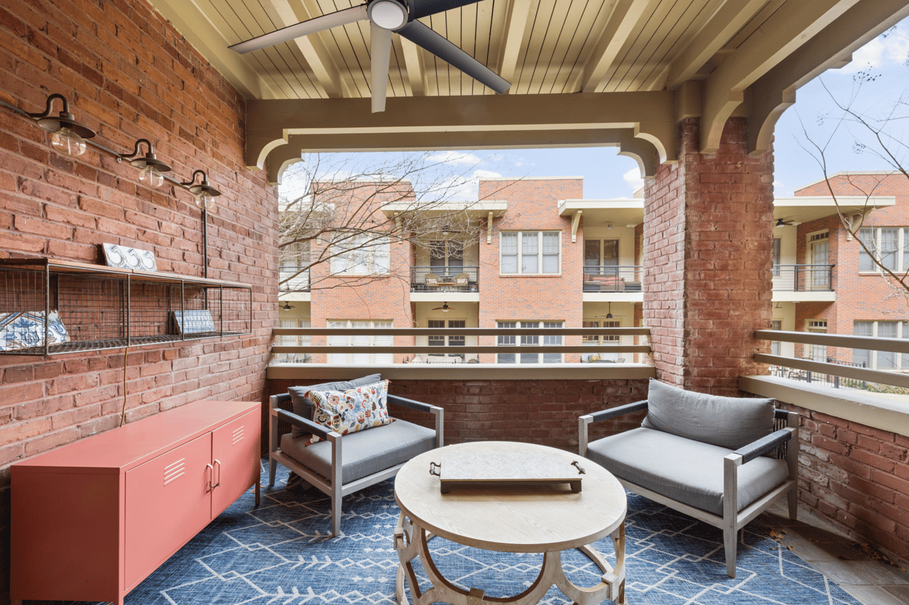 266 11th Street NE Unit: 103