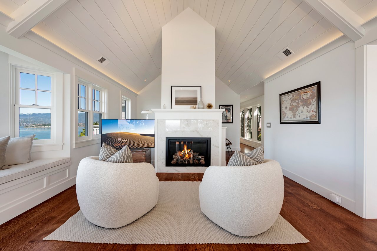 Stunning View Residence