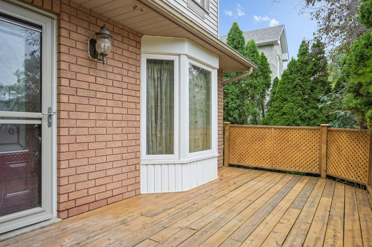 Detached Fixer Upper in River Oaks 