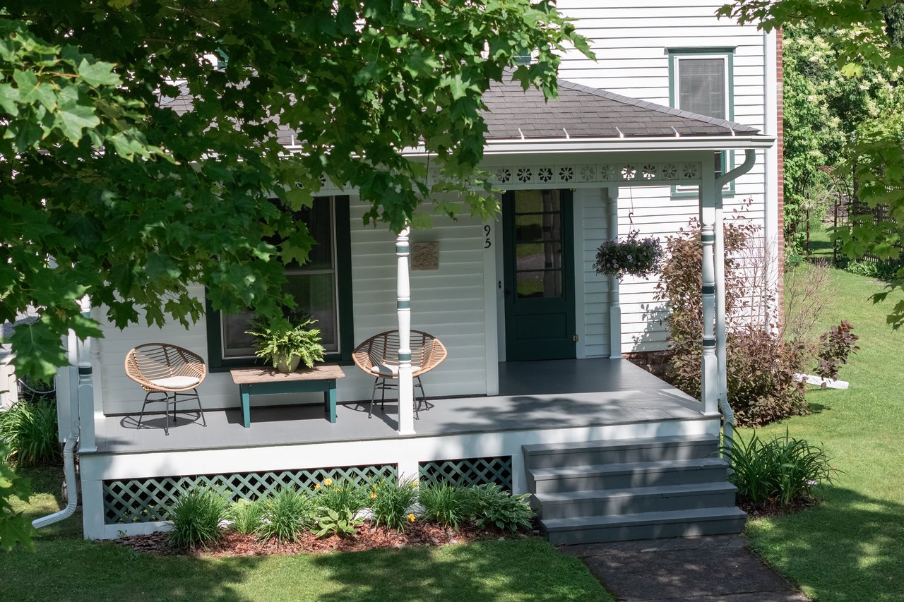 95 Maple Avenue