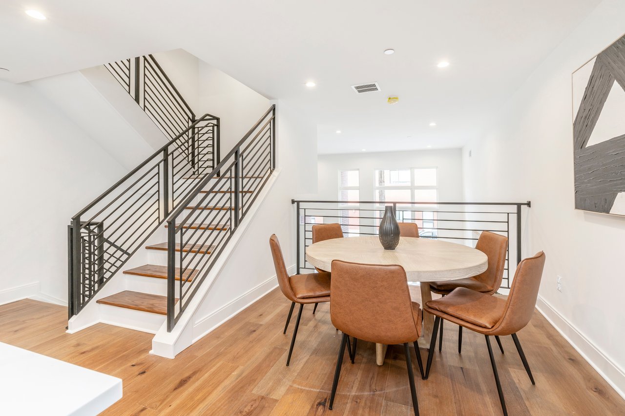 310 Reed St, Philadelphia, PA 19147