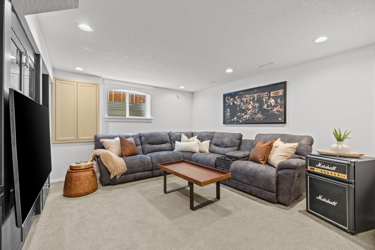 75 Valley Brook Circle NW