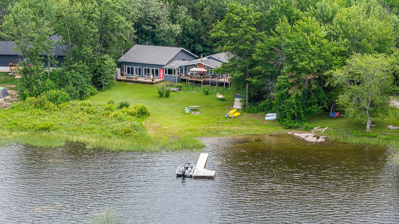 27 Young Street, Kawartha Lakes