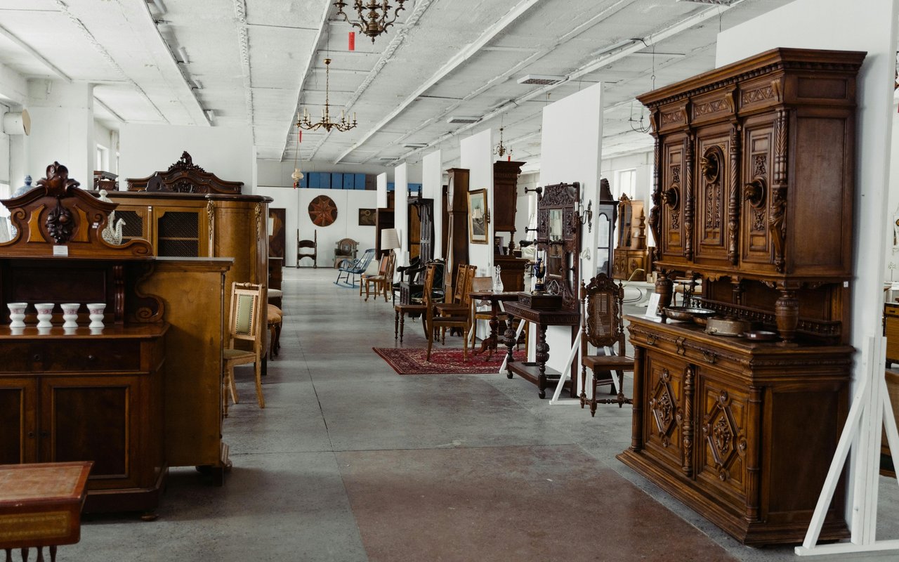 10 Practical Tips for Buying Second Hand Furniture For Your Home