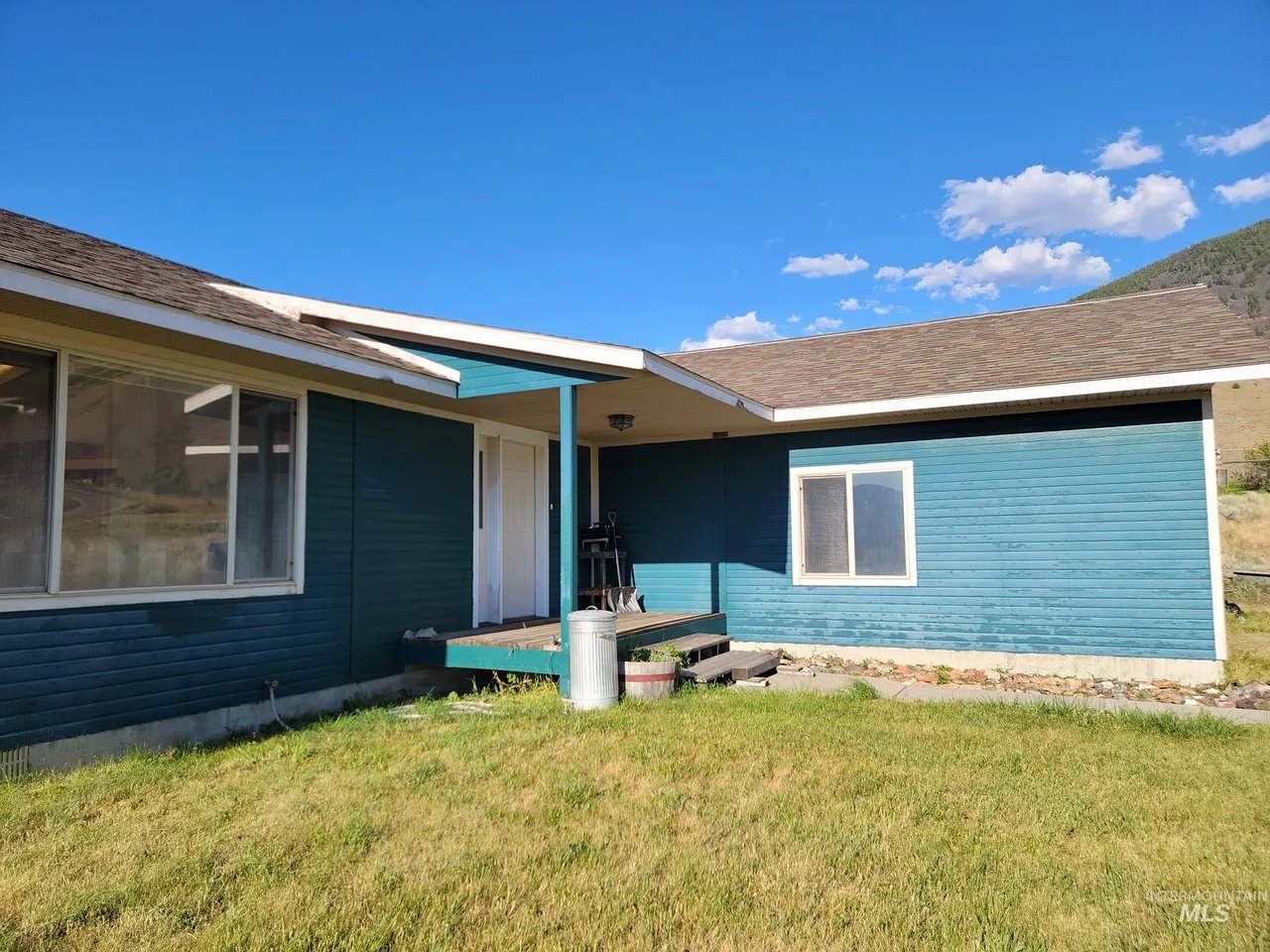 56 Sunflower Rd