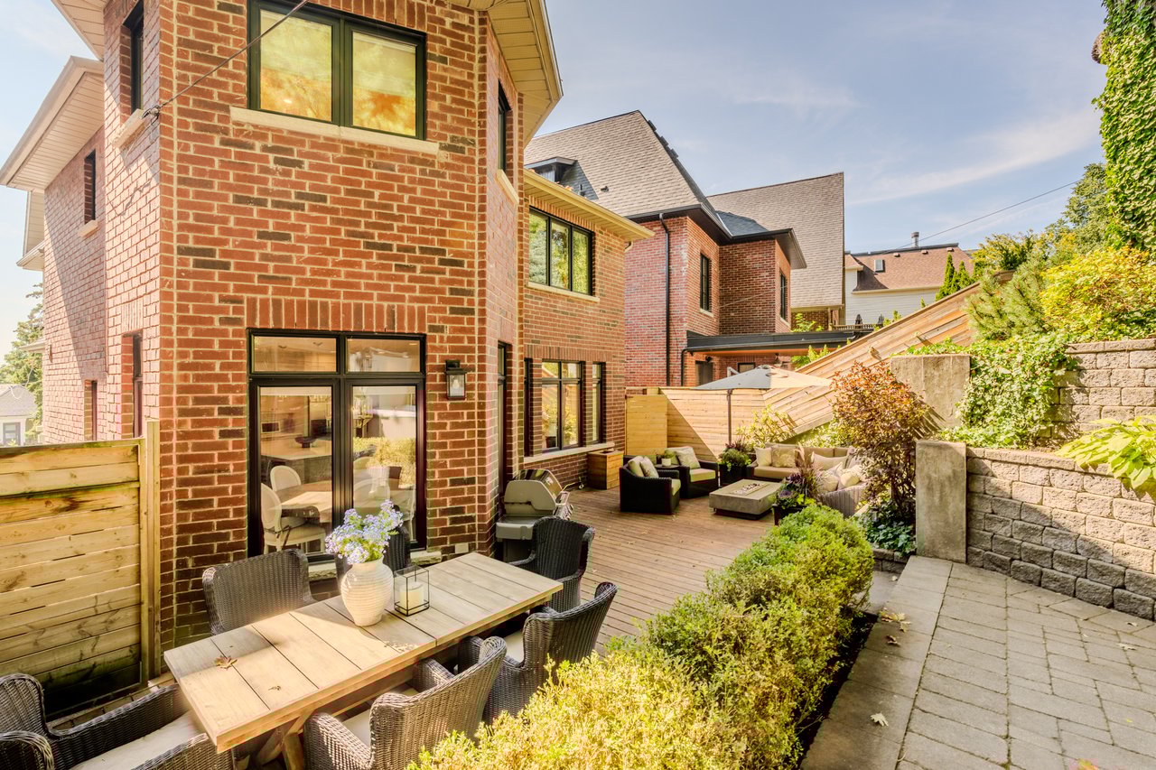 34B Long Crescent