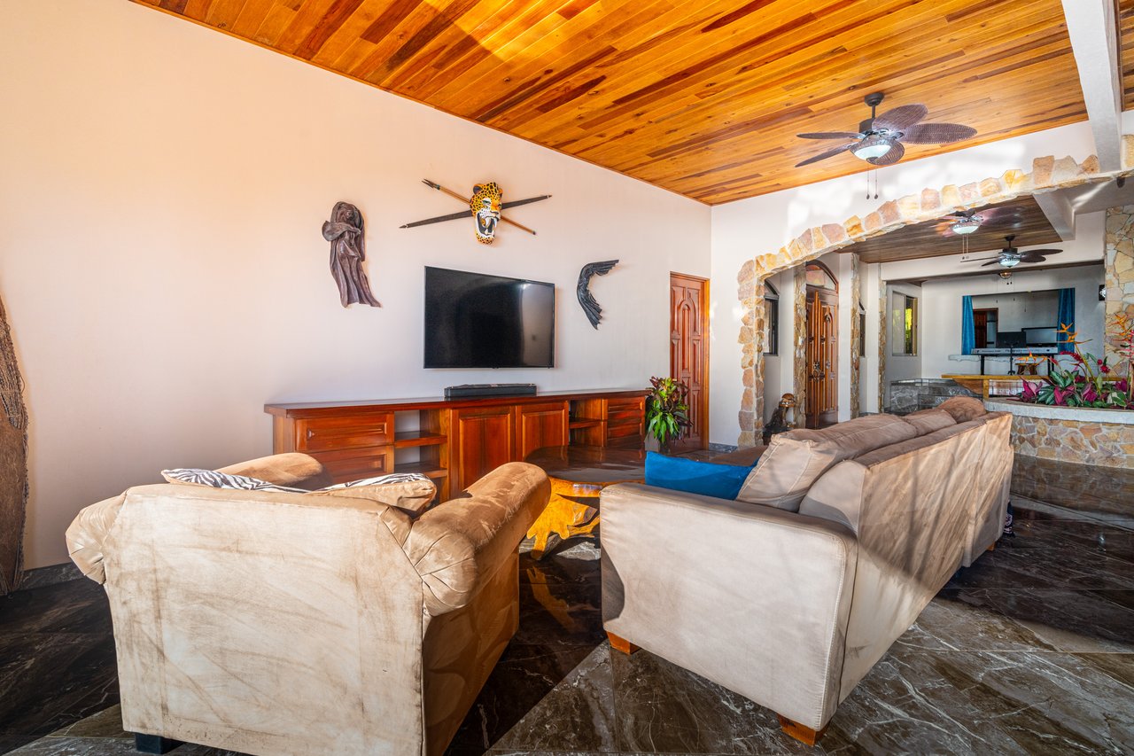 Castillo Puesta del Sol, Escalares - 