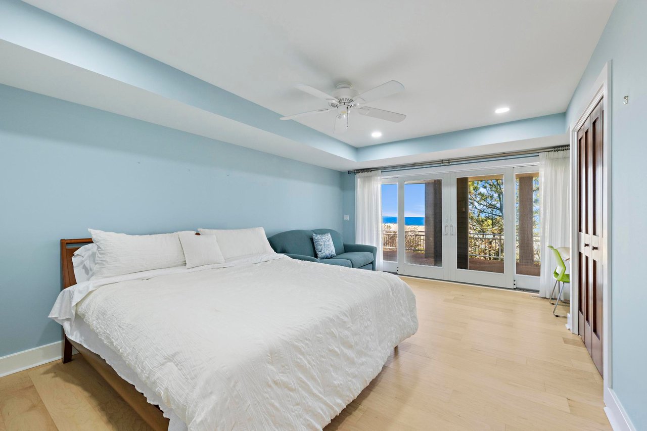 101 E Long Beach Boulevard 