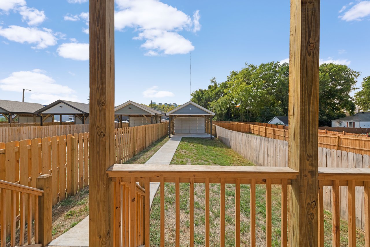 Charlotte Park Multi-Unit Residential