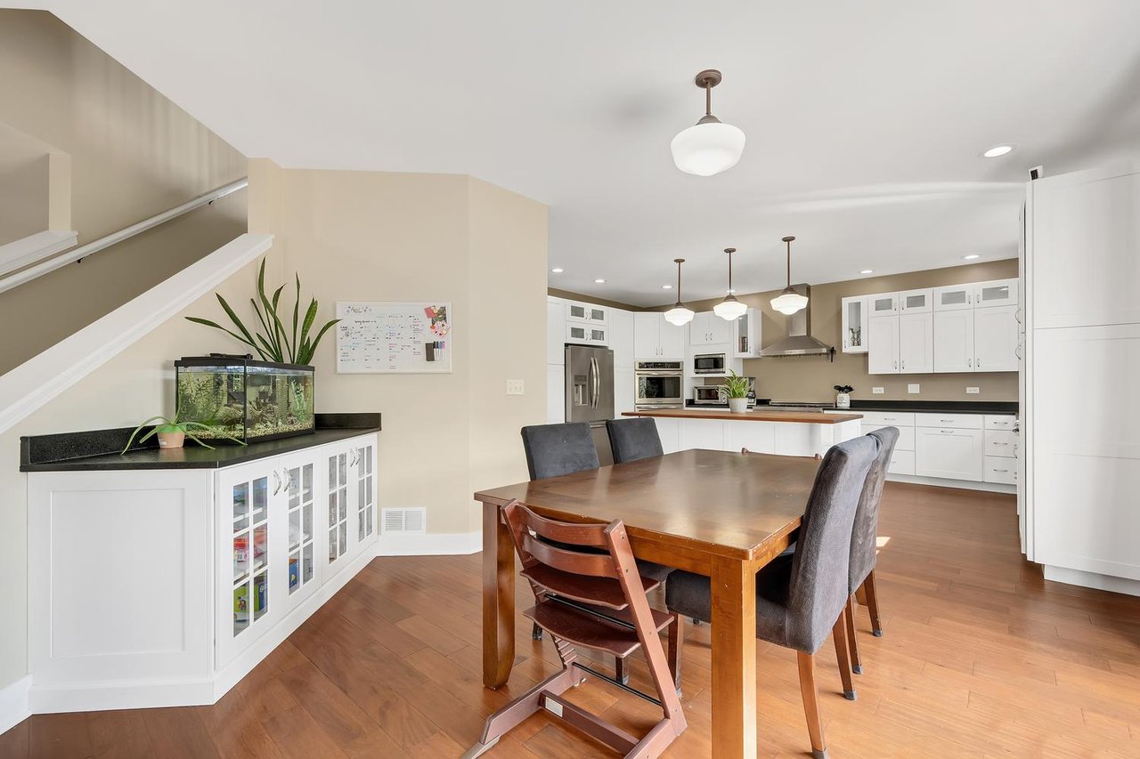 1234 Blackberry Creek Dr, Elburn IL – Updated Home with Space, Style, and a Prime Location