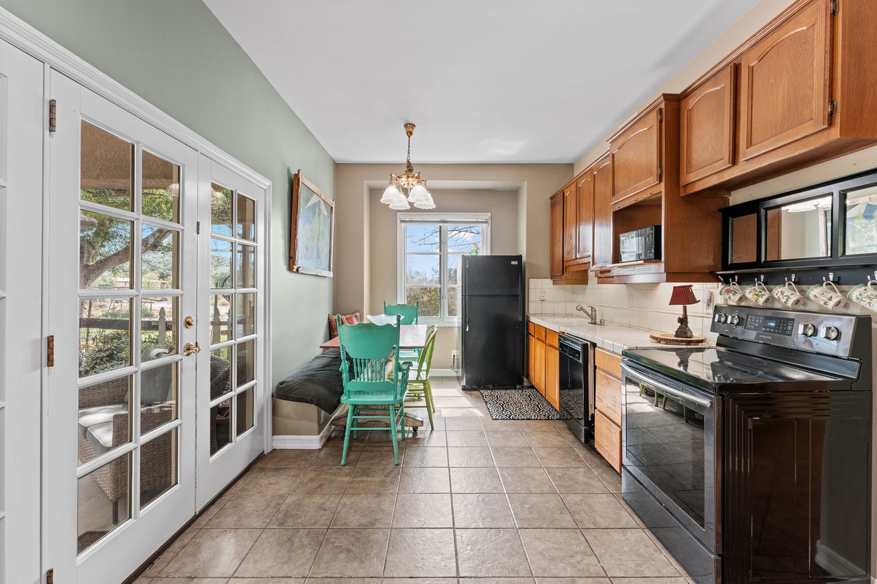 39455 Avenida La Cresta