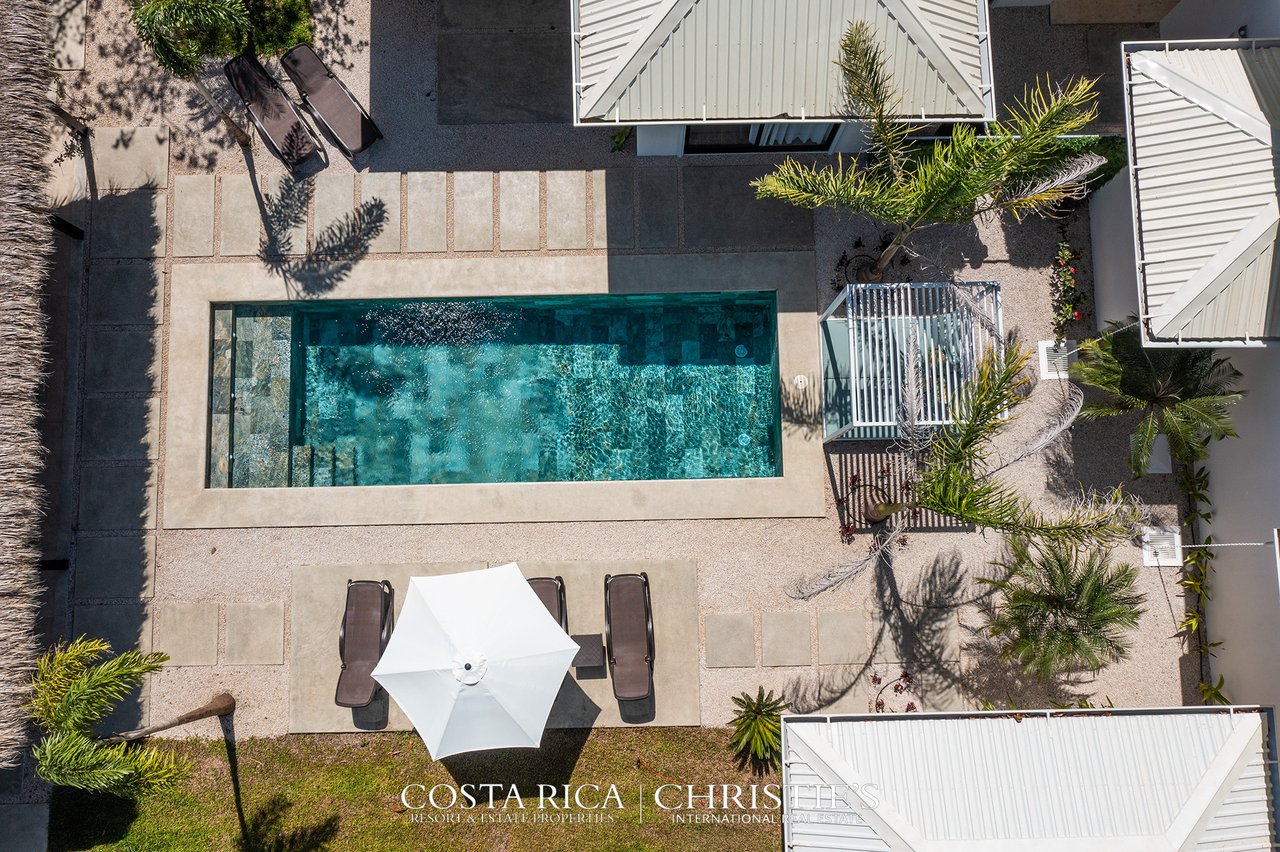 Luxury Coastal Estate in Tamarindo: The Oasis Residence