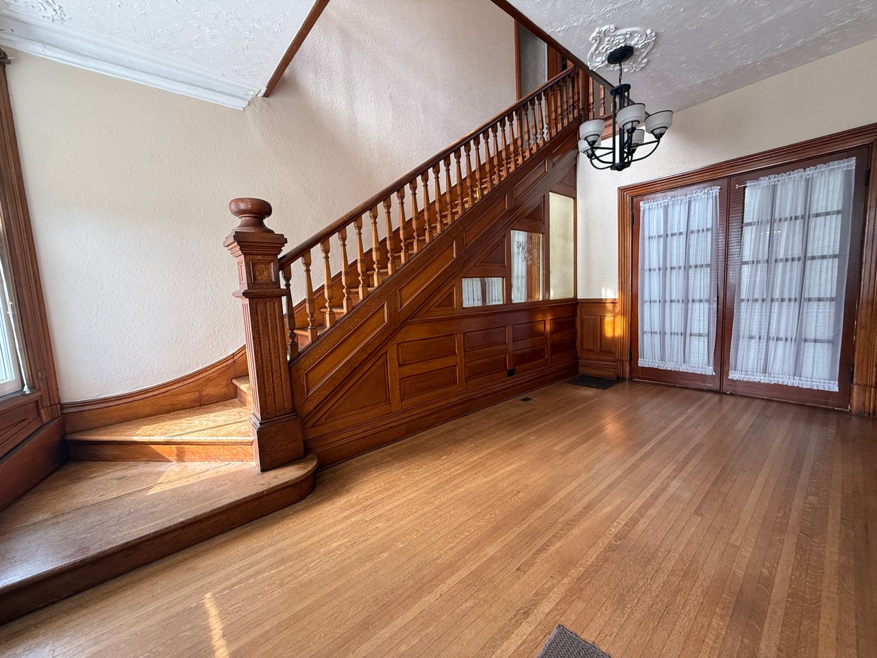 415 Davis Drive 1, Newmarket