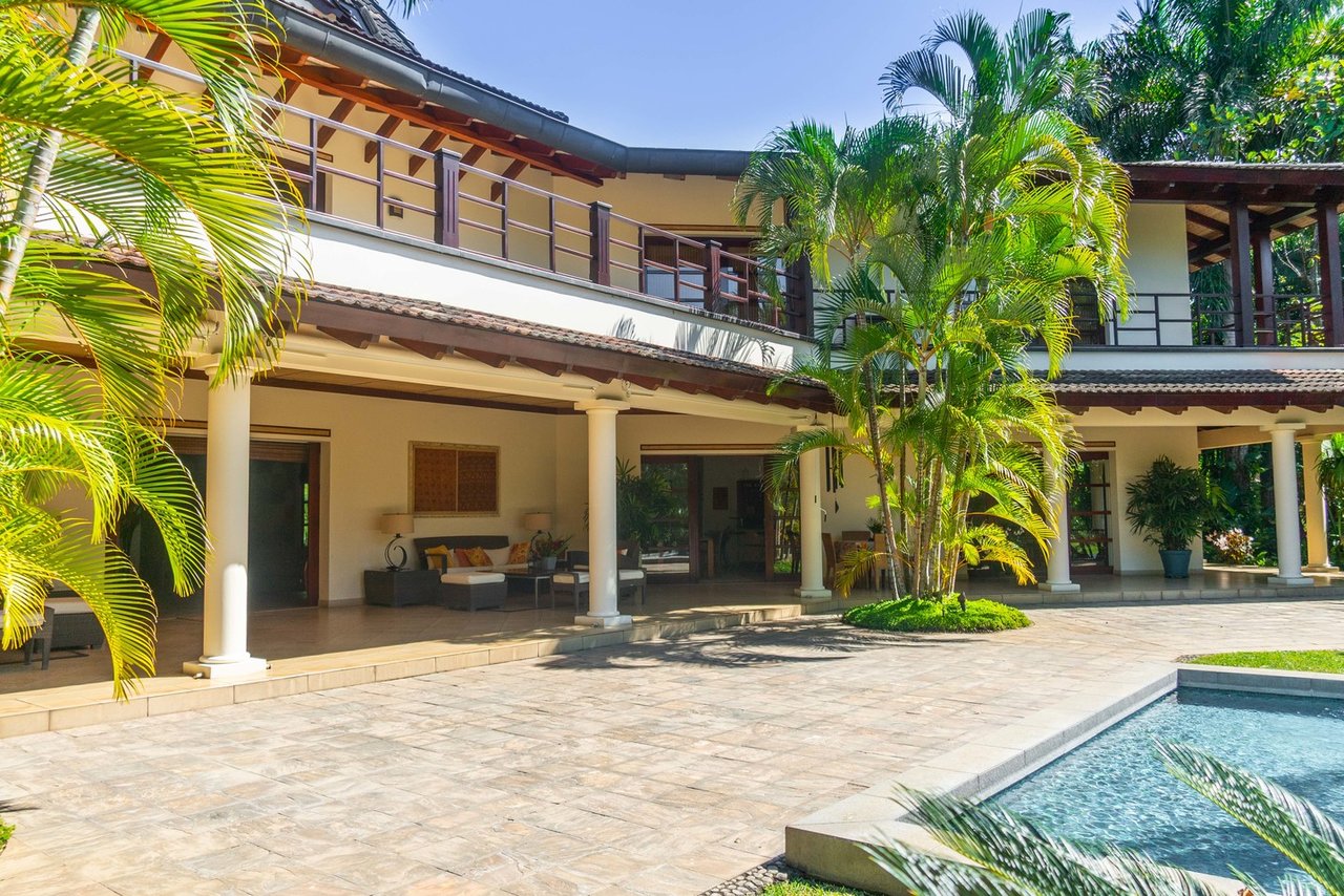 Luxury Modern House in Costa Rica