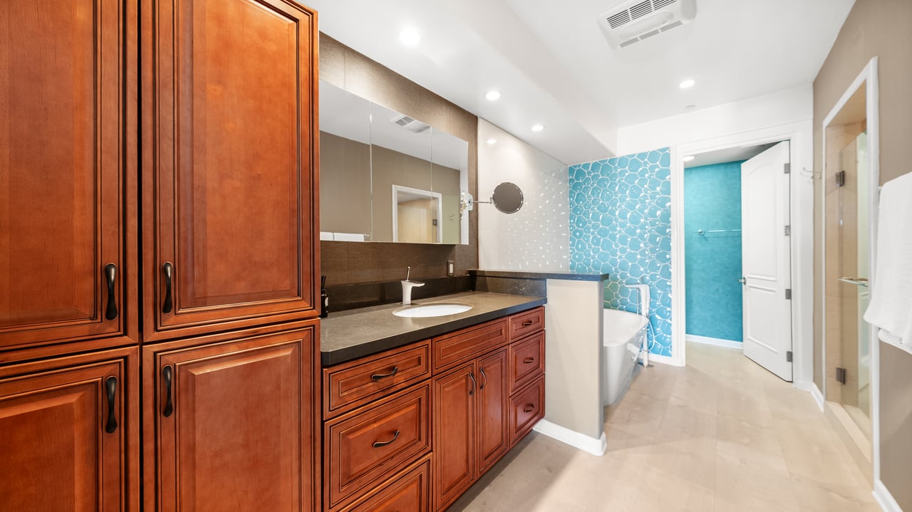 12026 Rhode Island Ave Unit: PH1