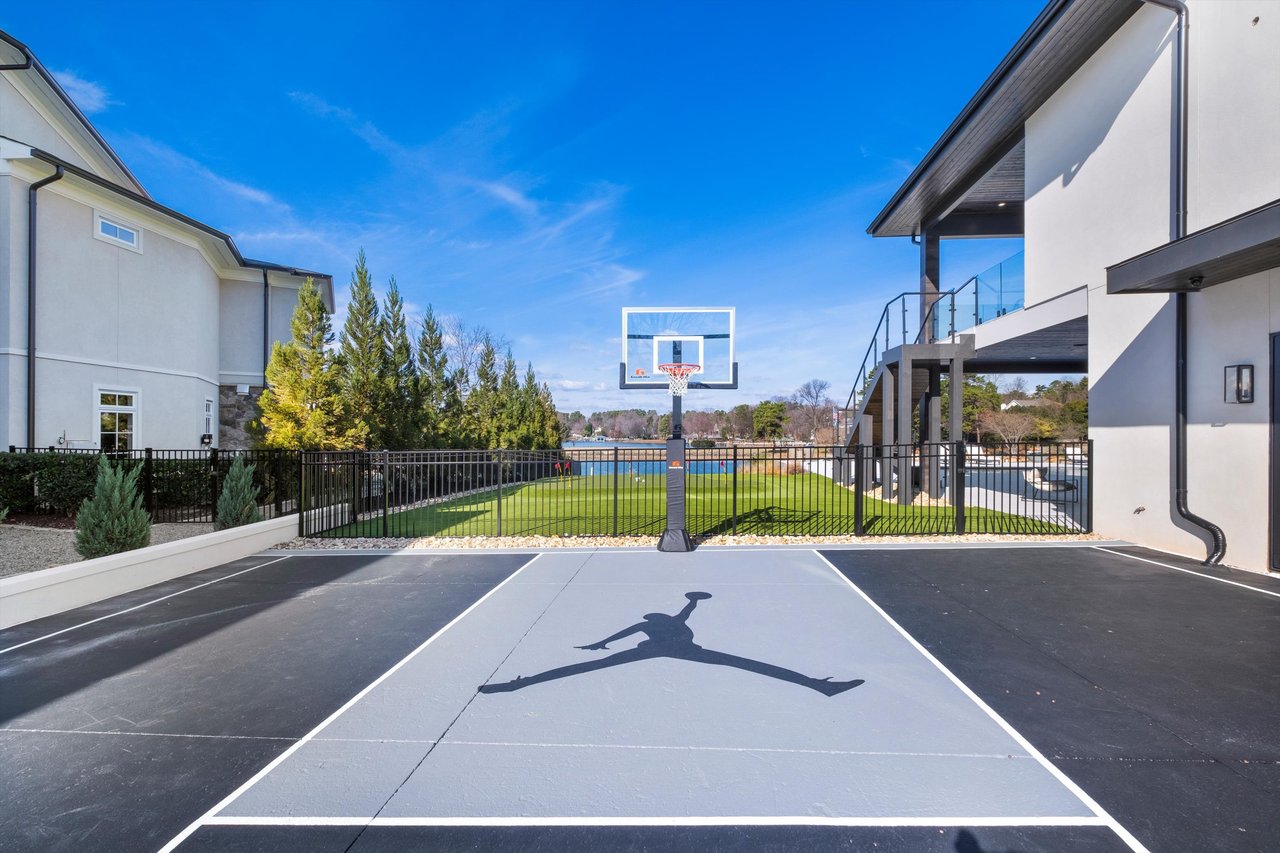17235 Connor Quay Court