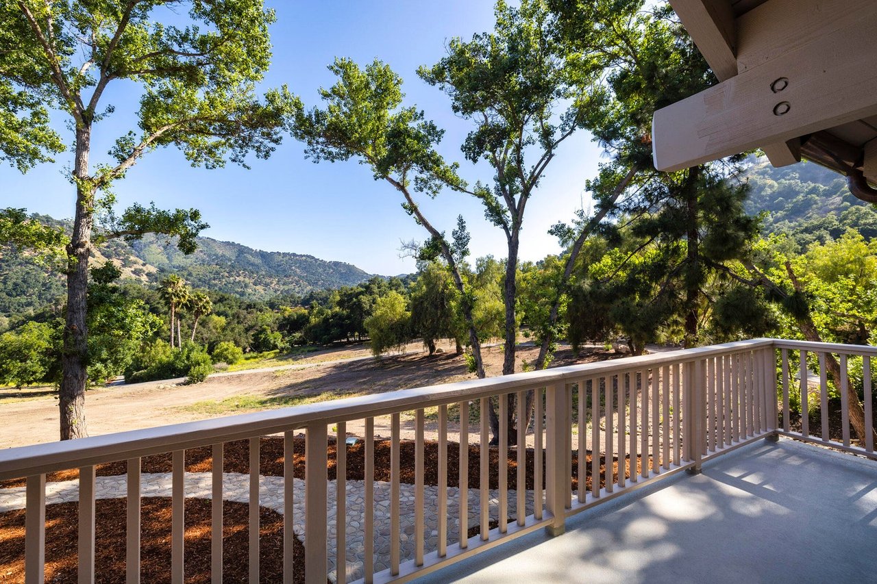 10901 Creek Rd