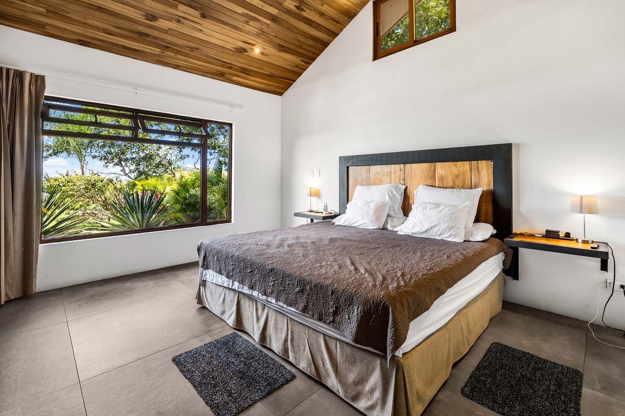 Casa Arcadia | Ocean-View Home with Two Income-Producing Studios