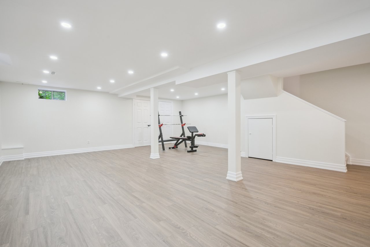 Executive Home in prestigious Glen Abbey