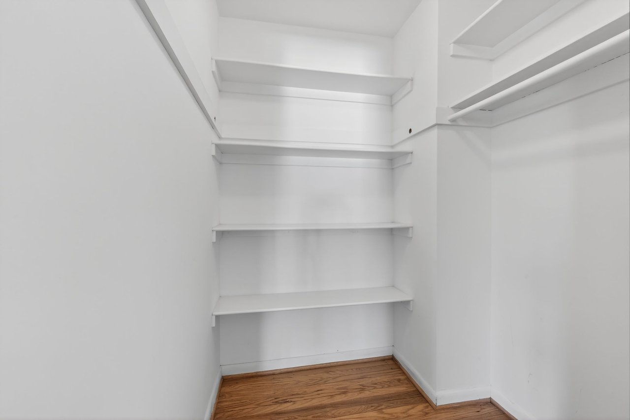 3646 Alton Pl NW - North Cleveland Park