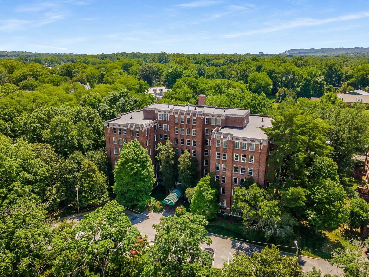 4225 Harding Pike # 408