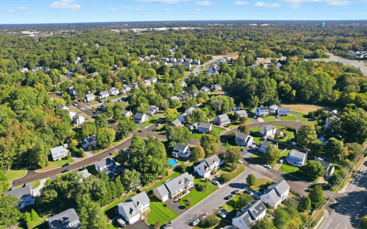 5 Walkable Neighborhoods in Henrico County You’ll Love