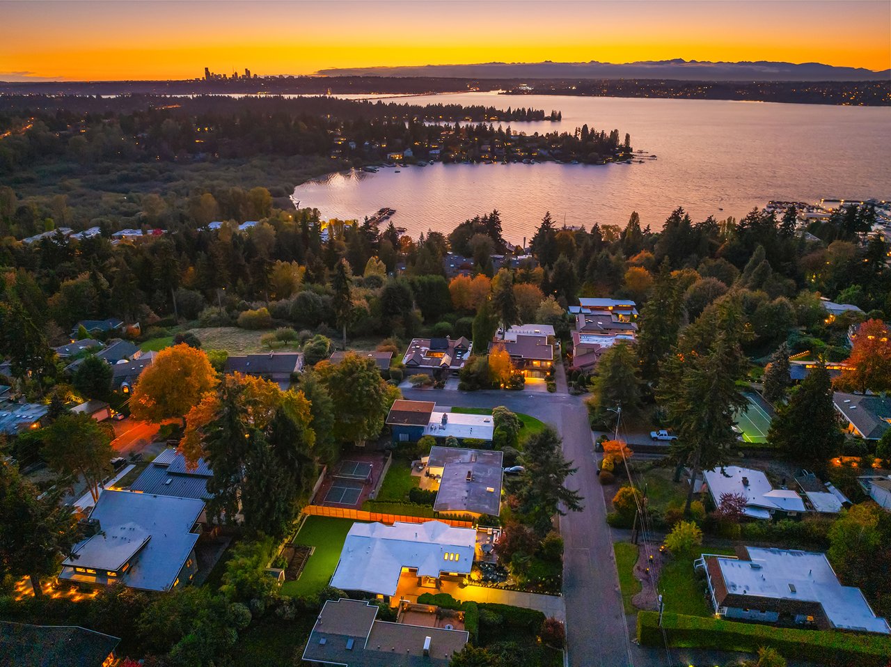 10517 NE 46th Street