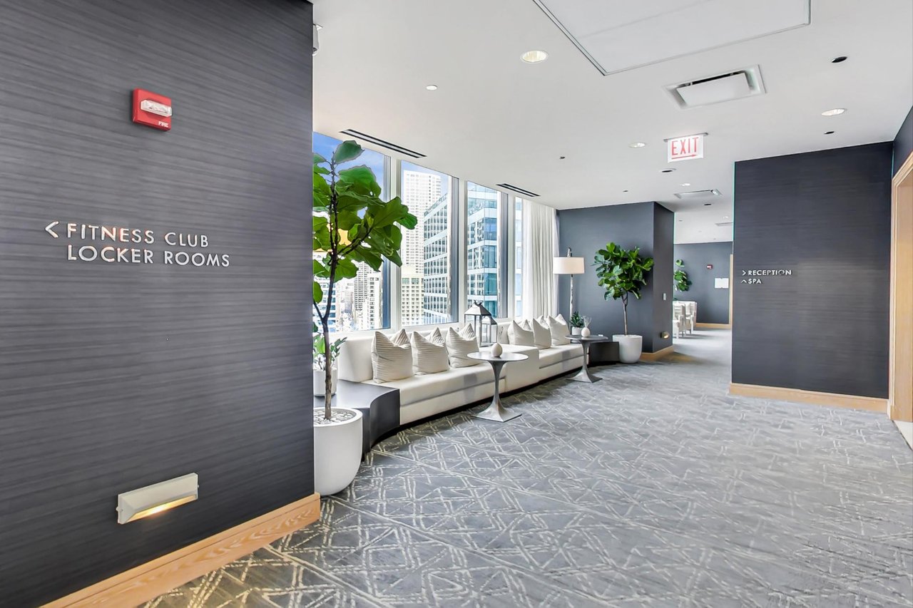 401 N Wabash Ave Unit 74D
