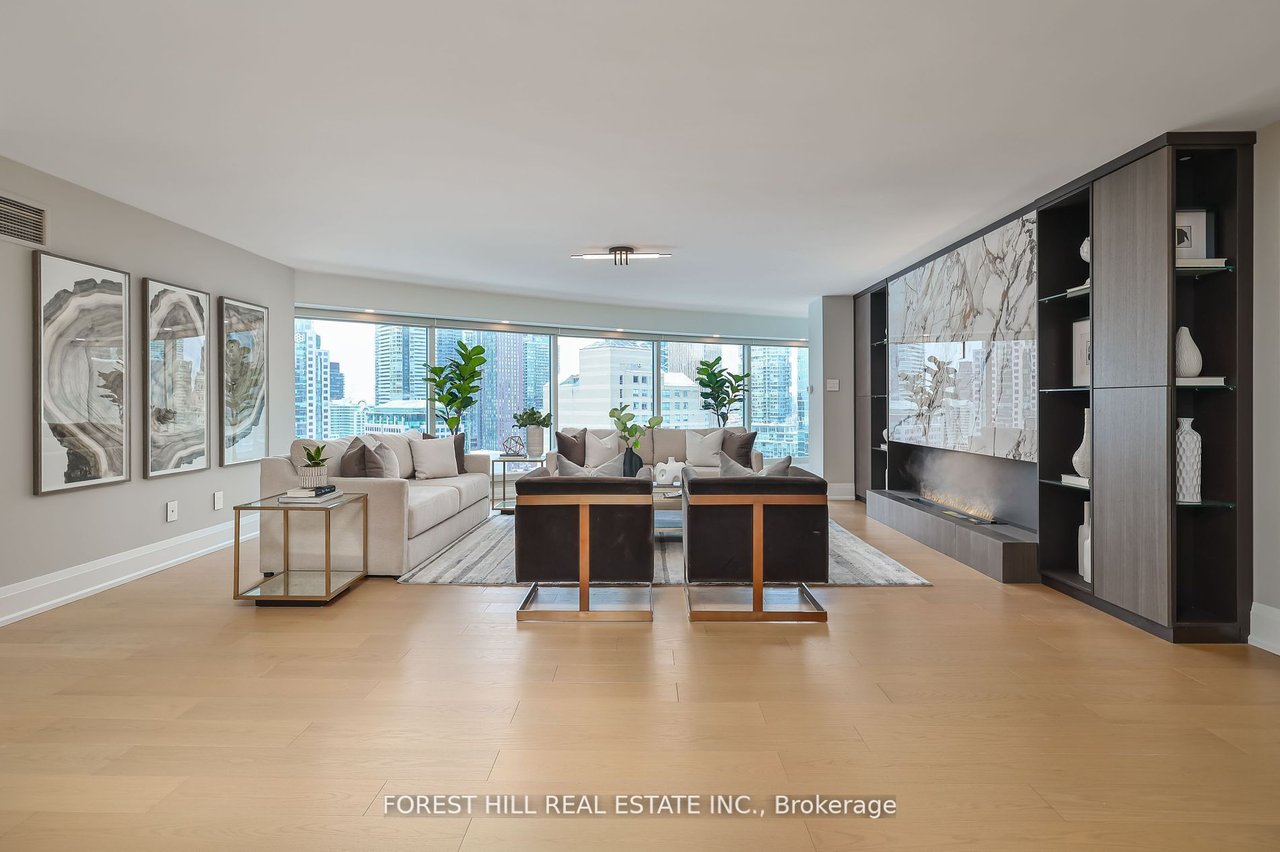 LOWER PENTHOUSE IN THE FINANCIAL DISTRICT