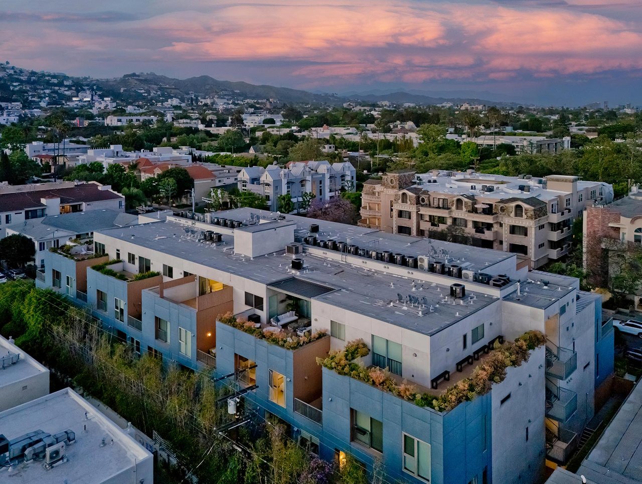 855 N Croft Ave #306, West Hollywood