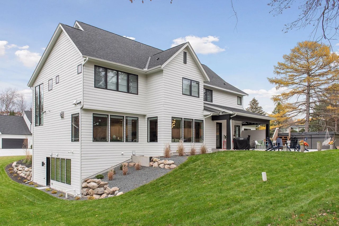 2020 Build Just Minutes from Downtown Wayzata