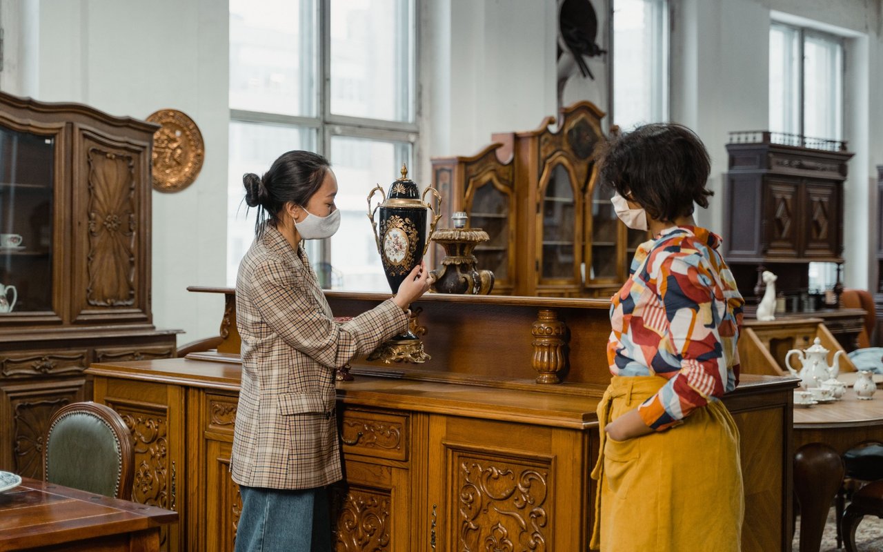 10 Practical Tips for Buying Second Hand Furniture For Your Home