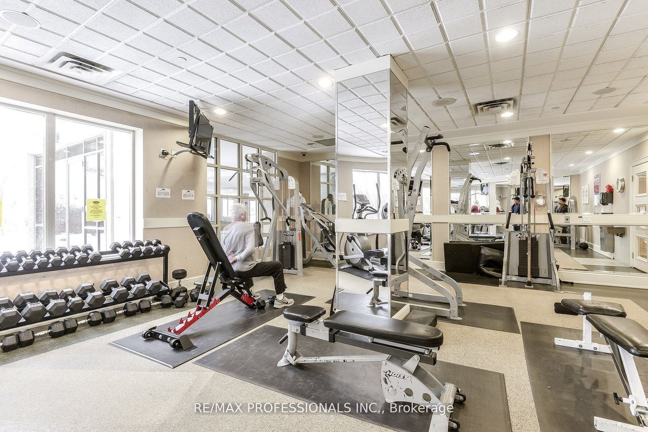 PENTHOUSE IN THE HUMBER MANSIONS