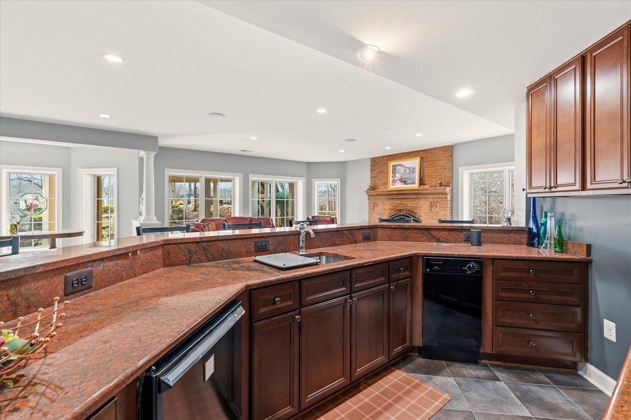 10036 Lake Occoquan Dr