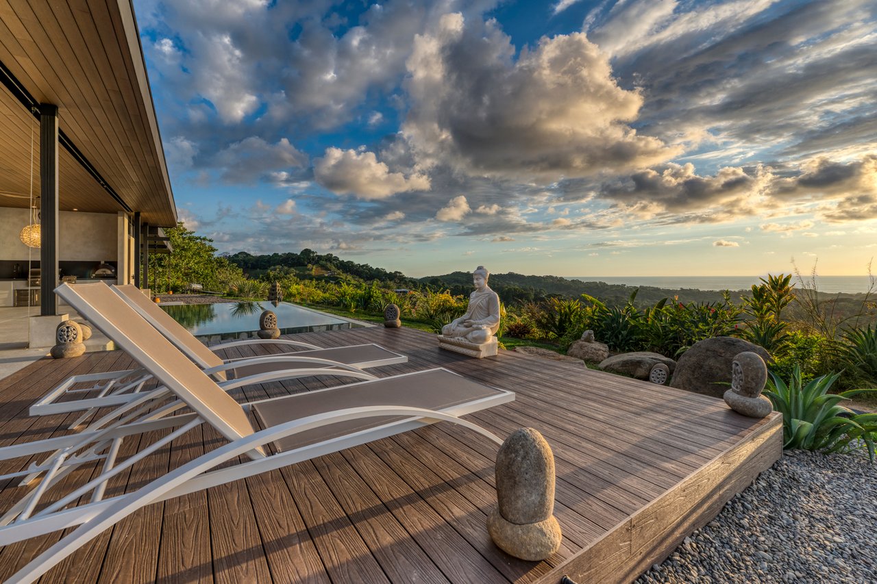 Casa Karuna | Sunset Estate Overlooking the Pacific in Ojochal