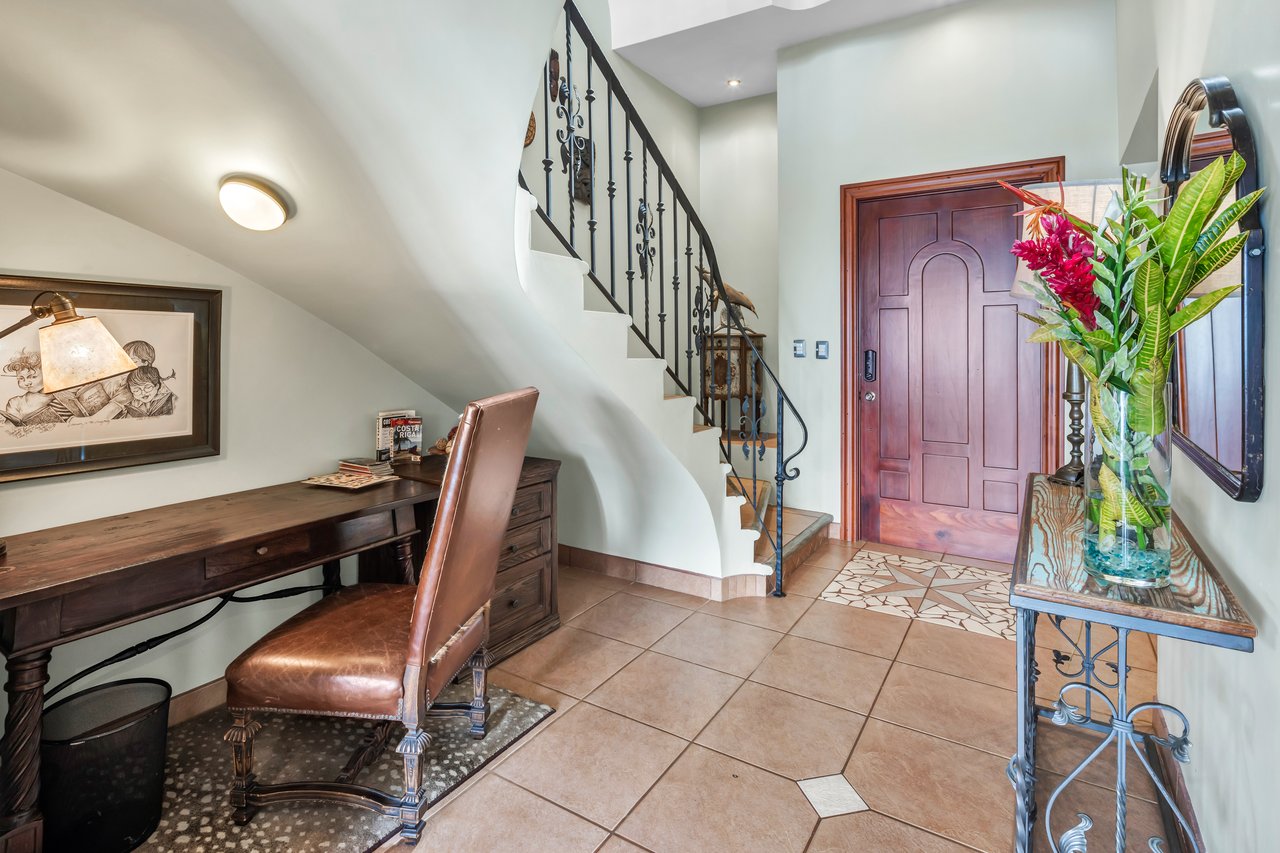 Gorgeous Ocean View 7 Acre Estate, Portalon