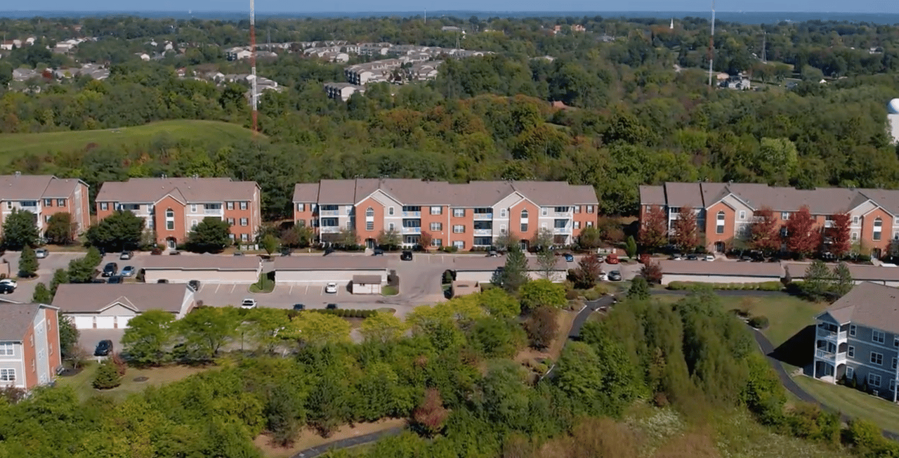 555 Ivy Ridge