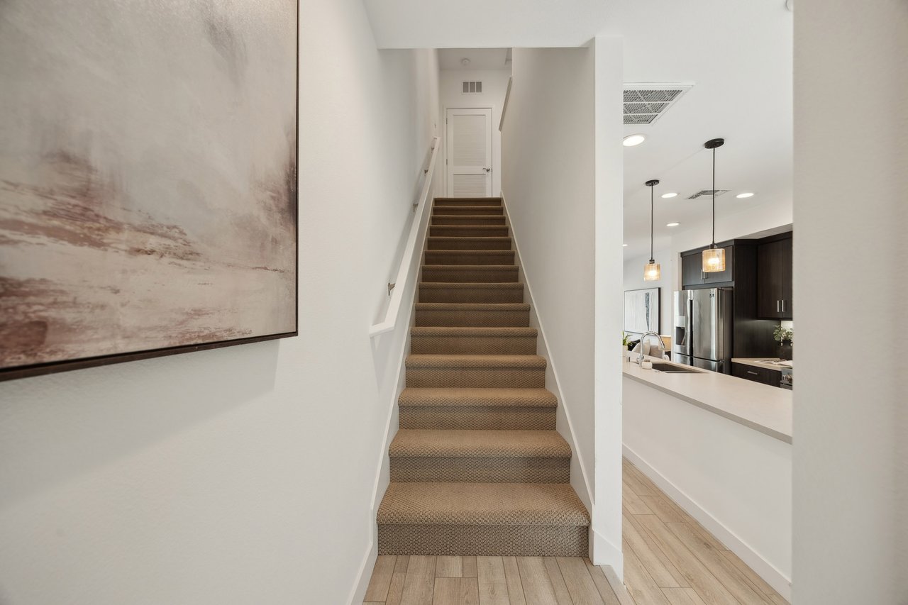172 Uptown Cir