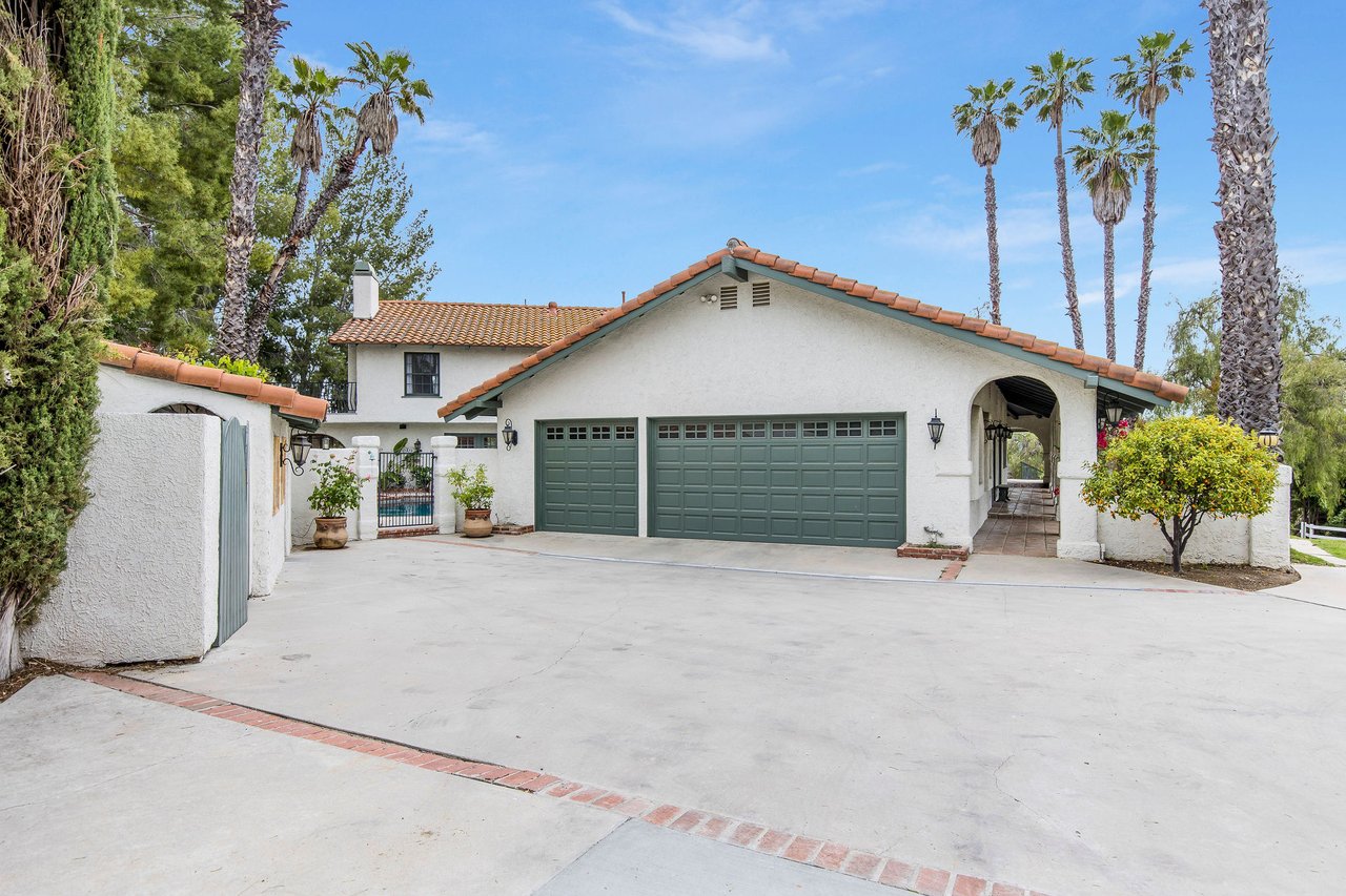 24820 Jacob Hamblin Rd