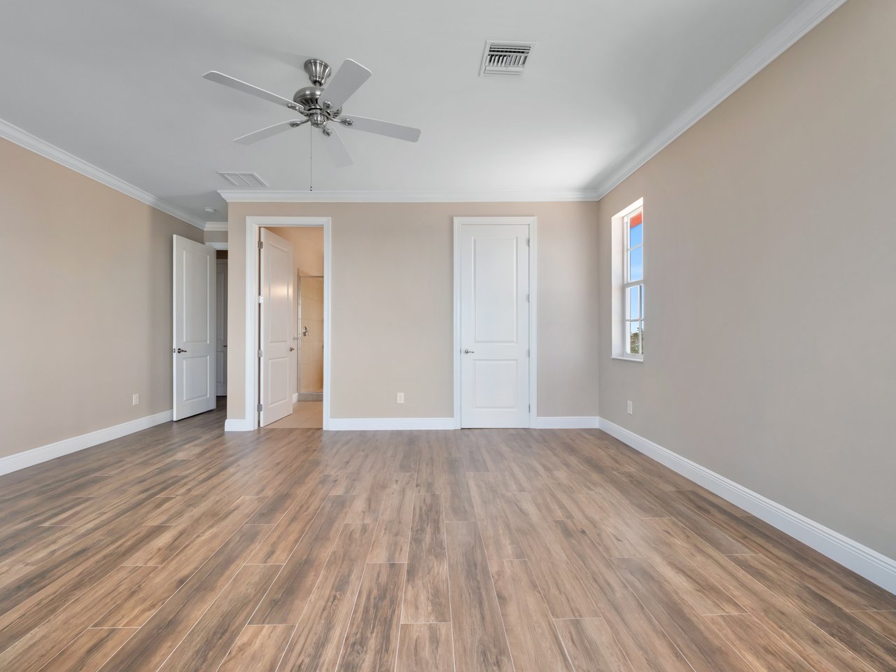 4581 Redfish Point RD
