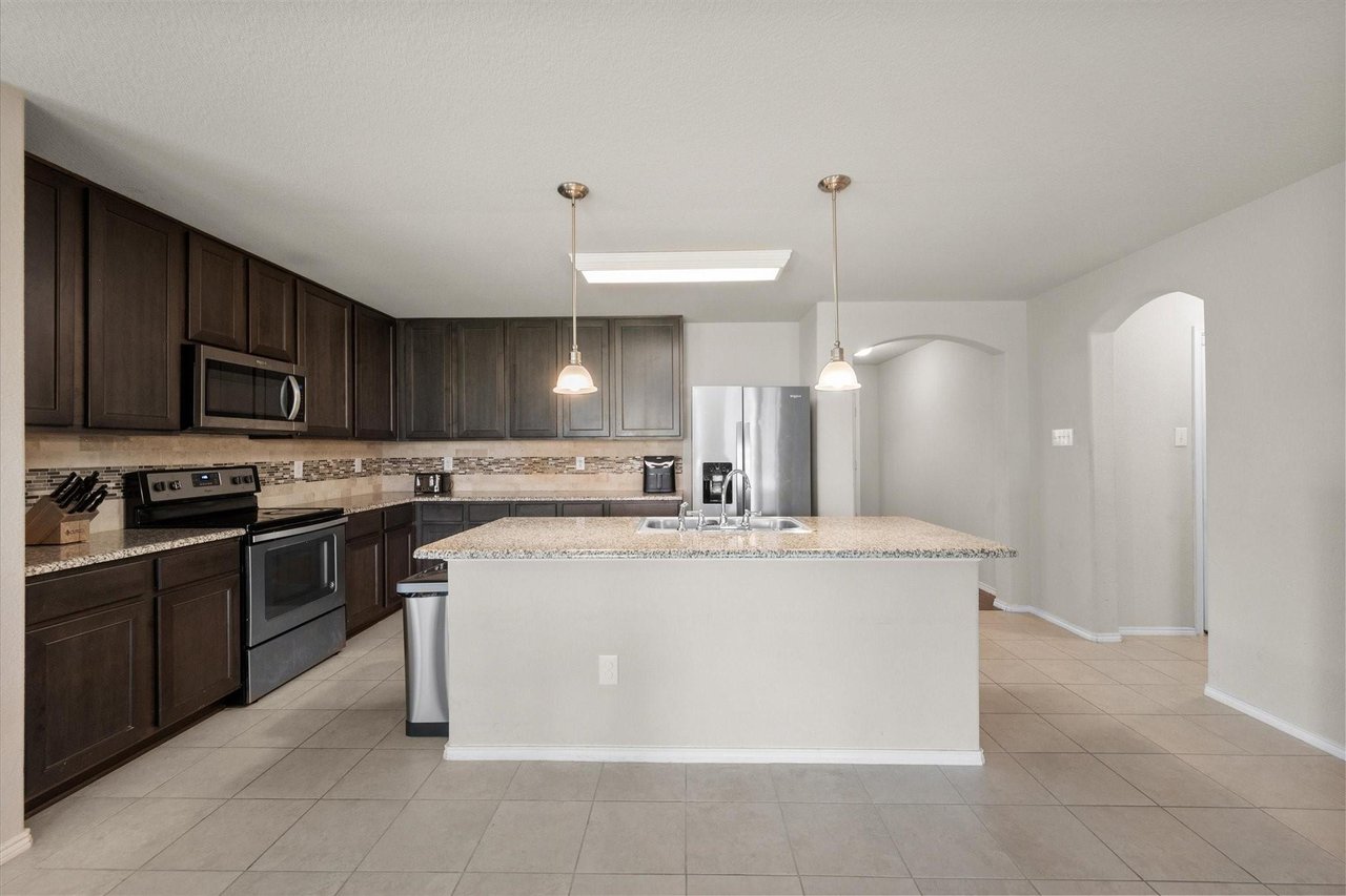 4411 Horsemint Cove