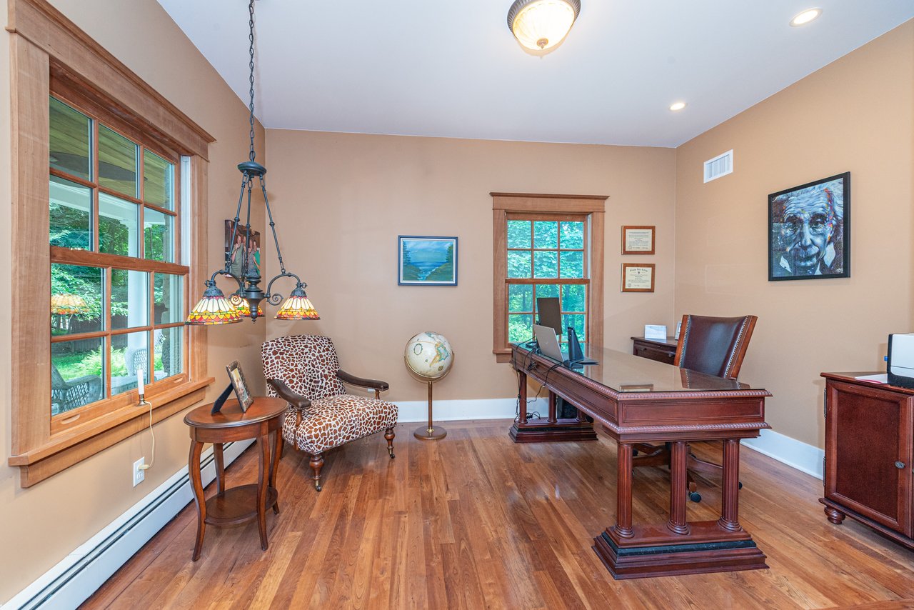 140 Decker Rd