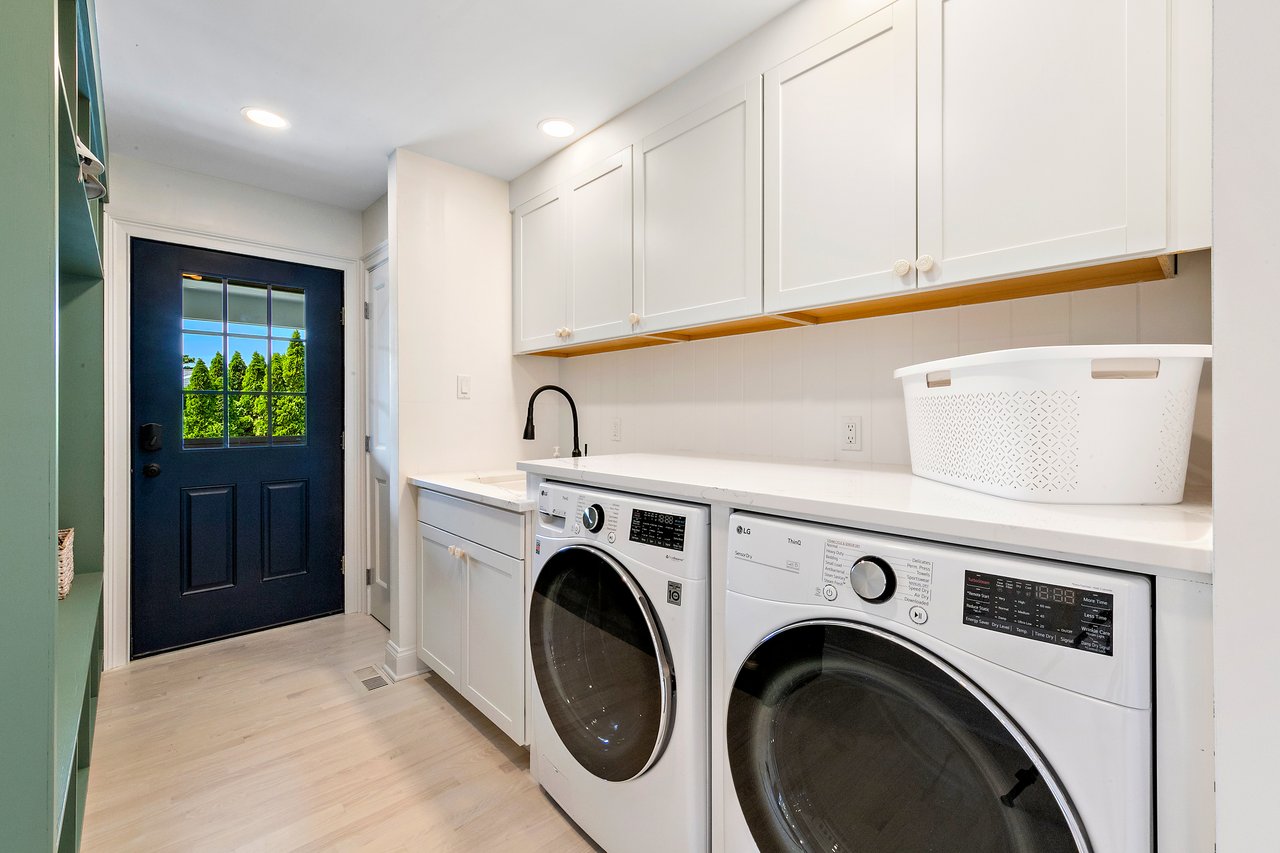 101 Rose Court, Long Beach Township