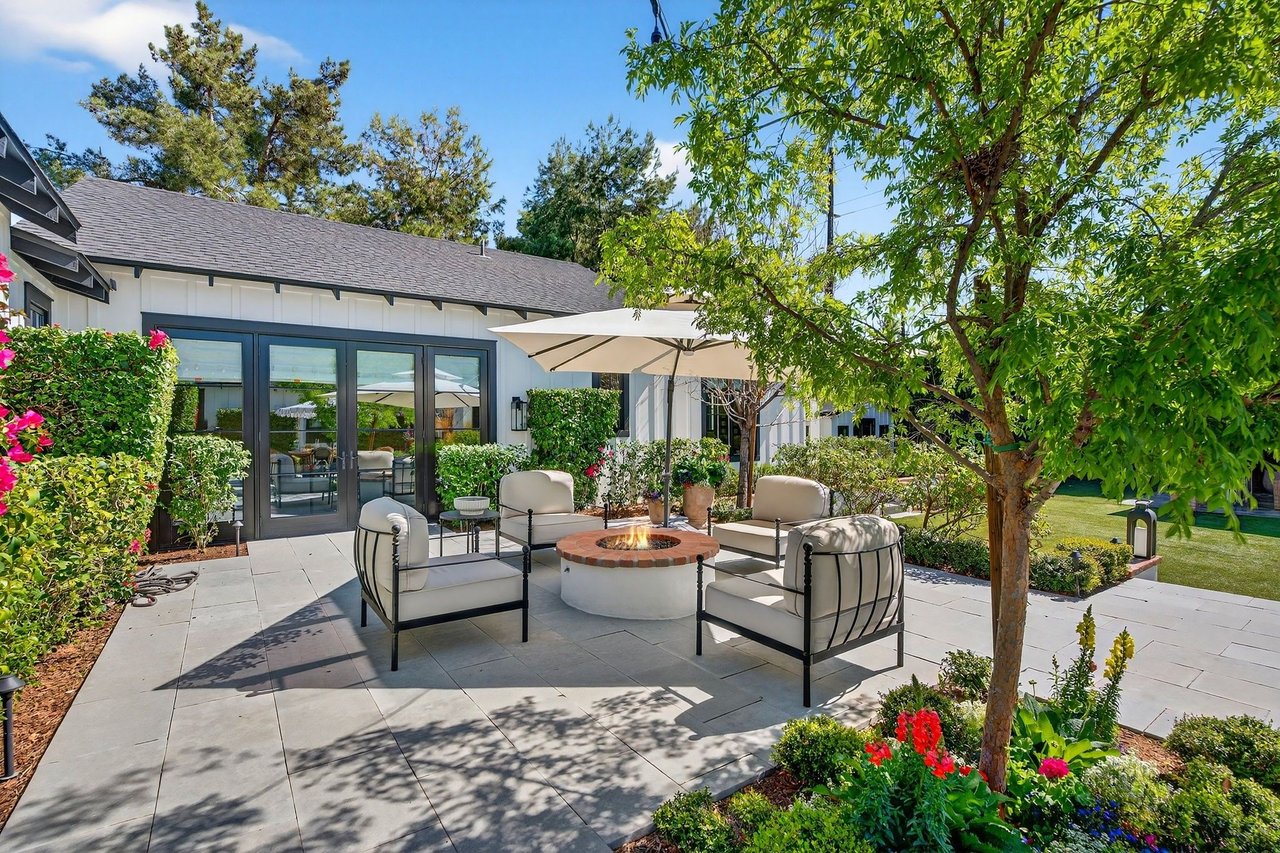 5217 E CALLE REDONDA