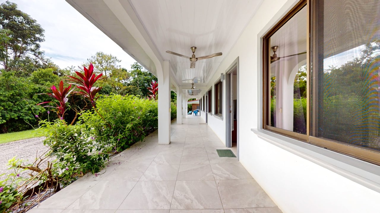 Versatile Multi-Unit Property with Income and Expansion Potential