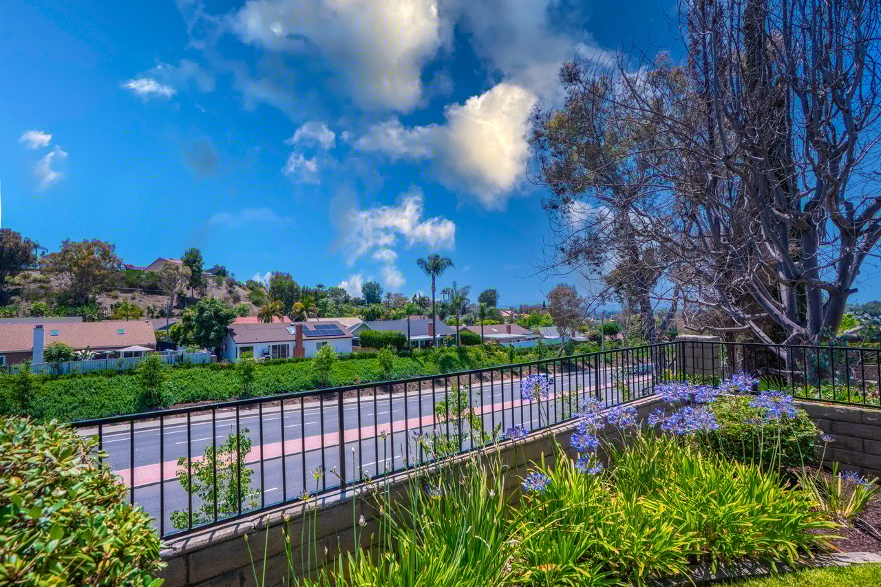 26982 Pueblonuevo Dr, Mission Viejo 92691	