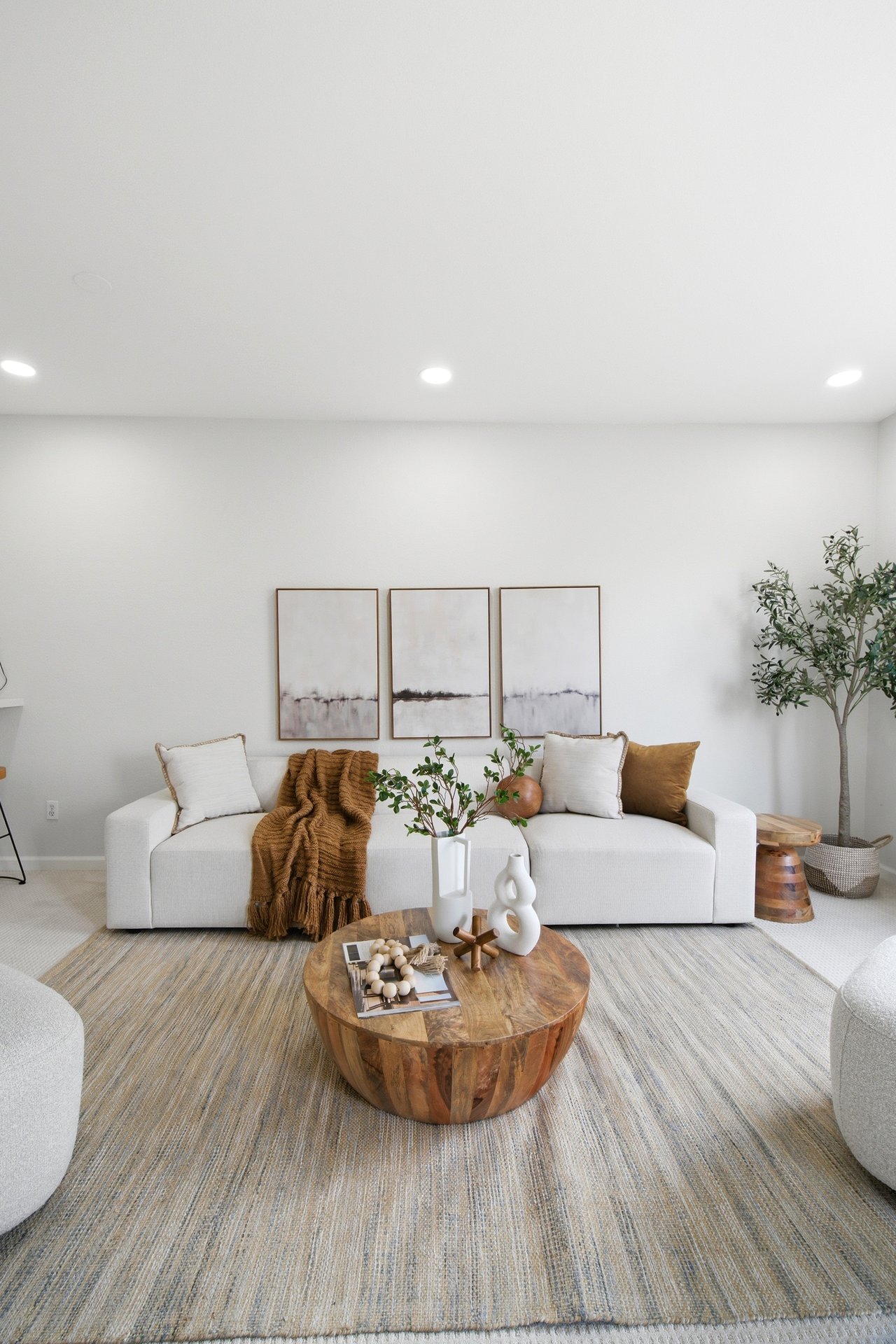 929 East El Camino Real 317E