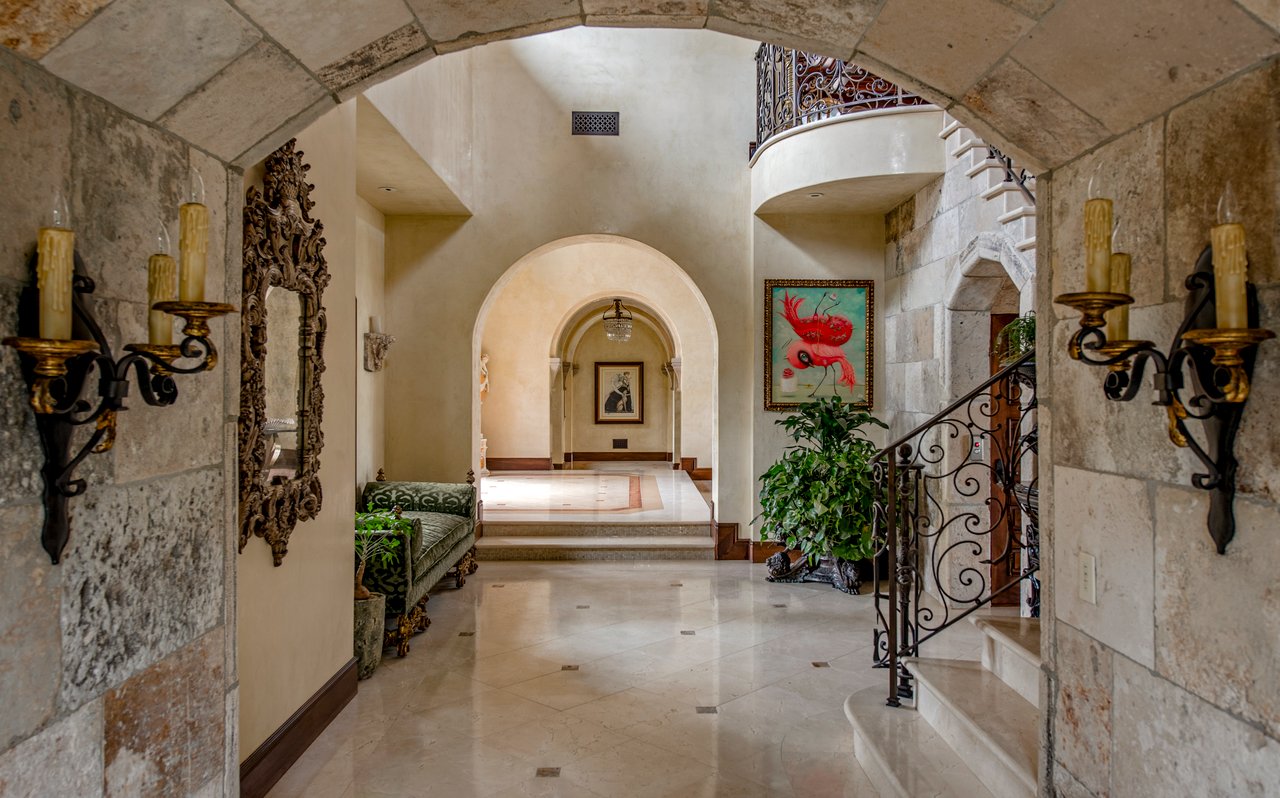 427 La Marina Ave