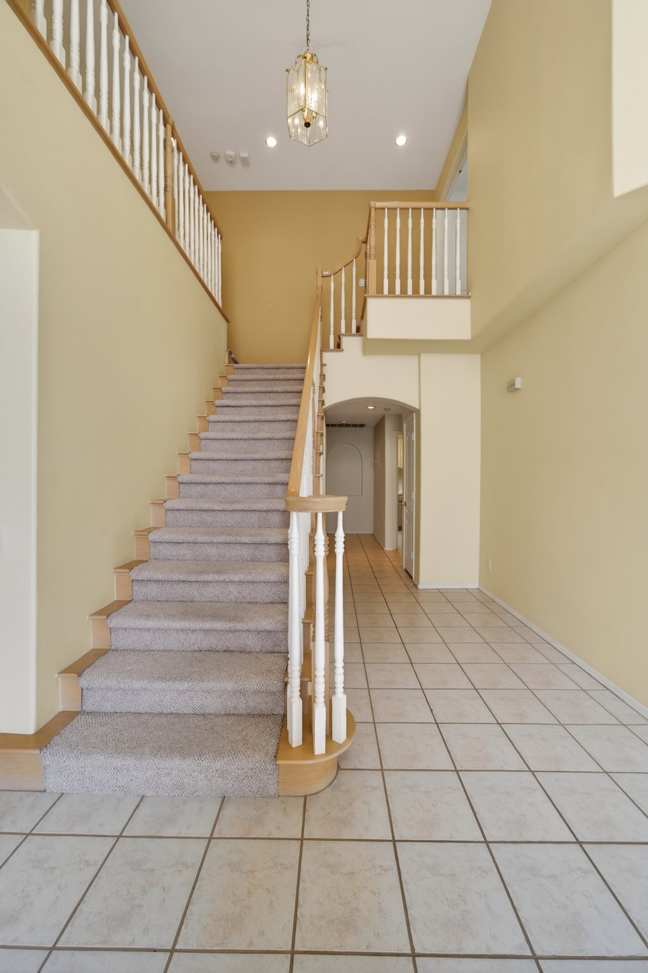 9437 Churchill Downs Dr